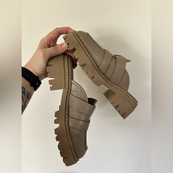 NWT Free People Buckle Lyra Lug Loafers Size 40/9 Mink Beige Mules Shoes - Picture 7 of 8